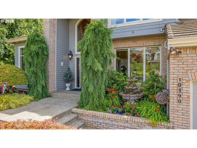 10190 Se TERRA LINDA Ct, Happy Valley, OR 97086