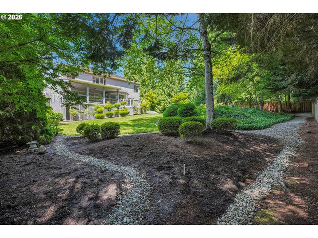 10190 Se TERRA LINDA Ct, Happy Valley, OR 97086