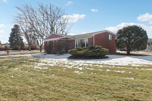 4415 W 115th Place, Alsip, IL 60803