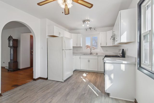 4415 W 115th Place, Alsip, IL 60803