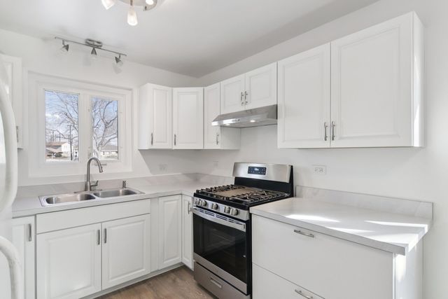 4415 W 115th Place, Alsip, IL 60803