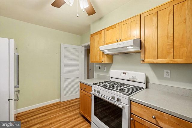 8224 LAUREL DR, Parkville, MD 21234