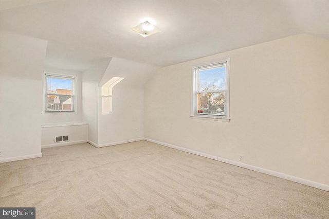 8224 LAUREL DR, Parkville, MD 21234