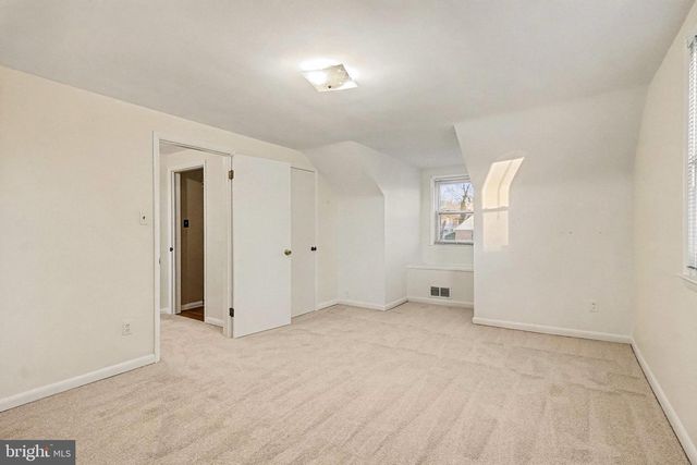 8224 LAUREL DR, Parkville, MD 21234