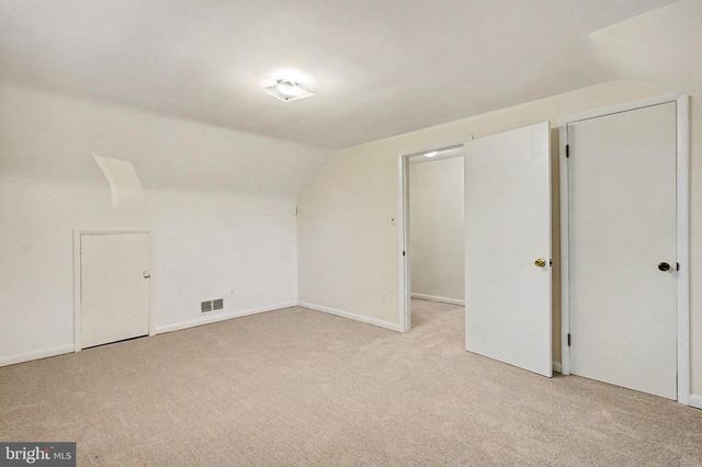 8224 LAUREL DR, Parkville, MD 21234