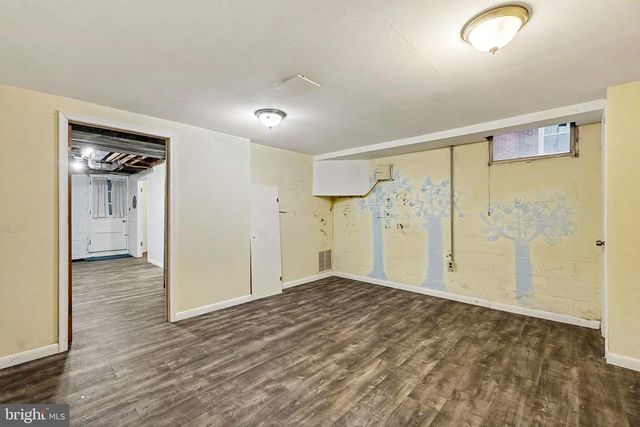 8224 LAUREL DR, Parkville, MD 21234