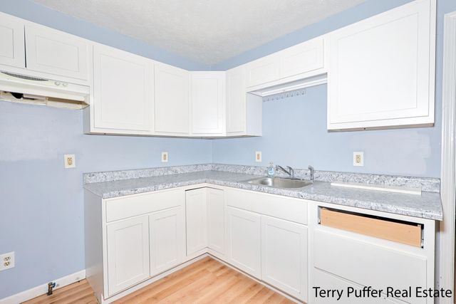 517 Allen Avenue, Muskegon, MI 49442