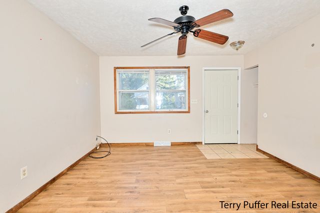 517 Allen Avenue, Muskegon, MI 49442