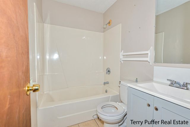 517 Allen Avenue, Muskegon, MI 49442