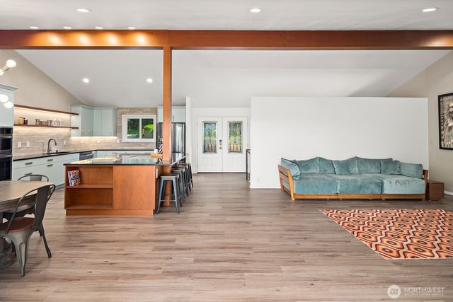 5300 235th Avenue SE, Issaquah, WA 98029