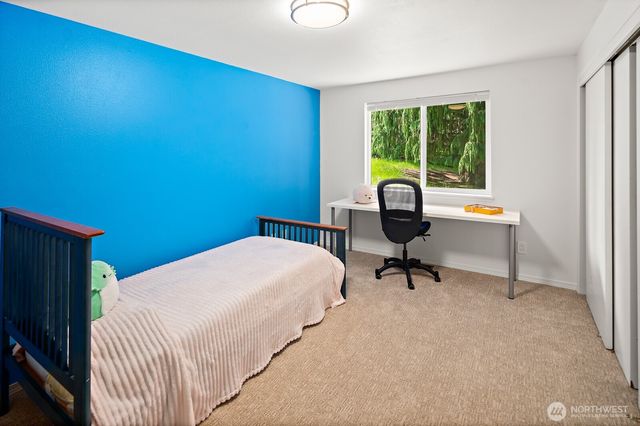 5300 235th Avenue SE, Issaquah, WA 98029