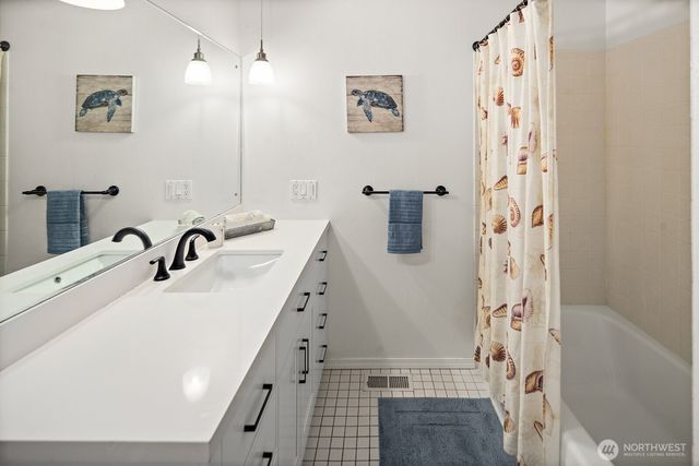 5300 235th Avenue SE, Issaquah, WA 98029