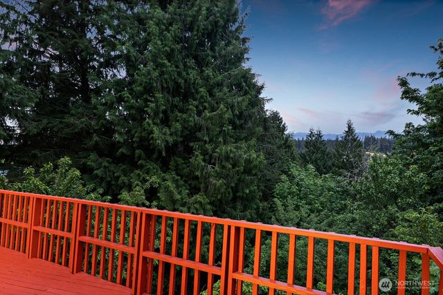 5300 235th Avenue SE, Issaquah, WA 98029