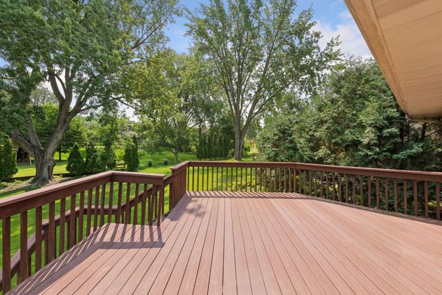 6617 Naomi Drive, Edina, MN 55439