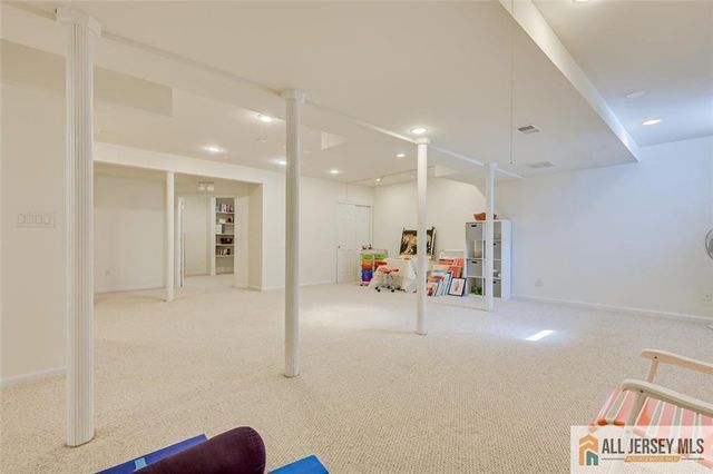 5 Labrador Drive, South Brunswick, NJ 08824