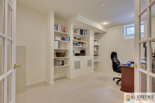 5 Labrador Drive, South Brunswick, NJ 08824