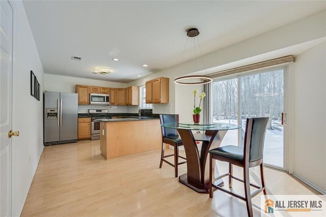 5 Labrador Drive, South Brunswick, NJ 08824