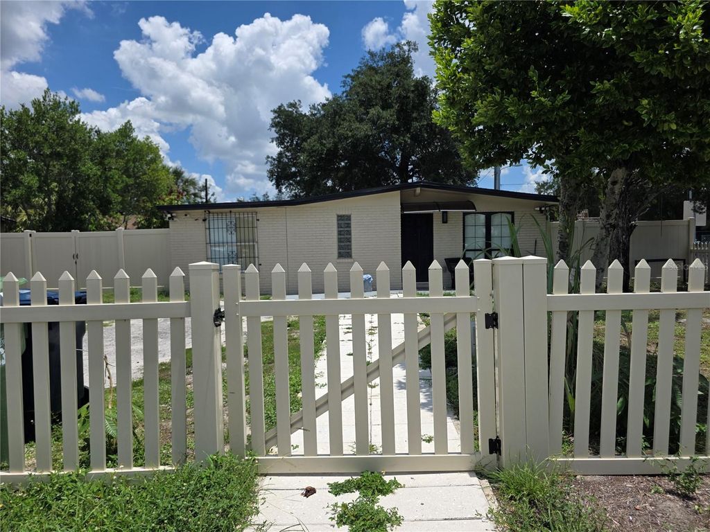 3001 N 45TH STREET, Tampa, FL 33605