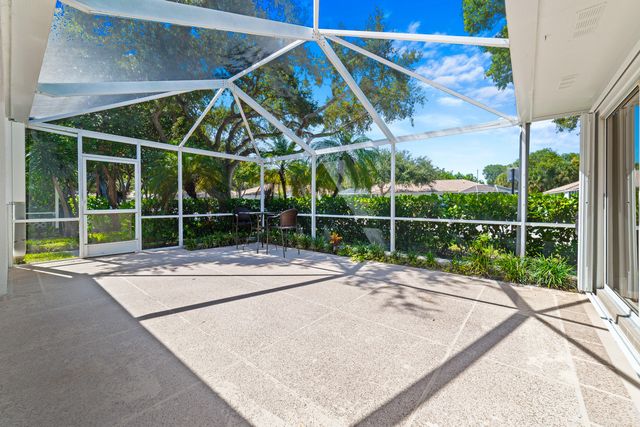 2301 PIN OAK Court, Palm Beach Gardens, FL 33410