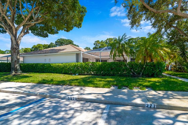 2301 PIN OAK Court, Palm Beach Gardens, FL 33410