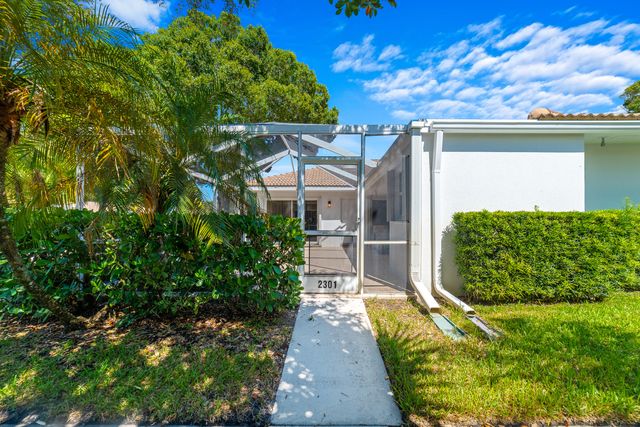 2301 PIN OAK Court, Palm Beach Gardens, FL 33410