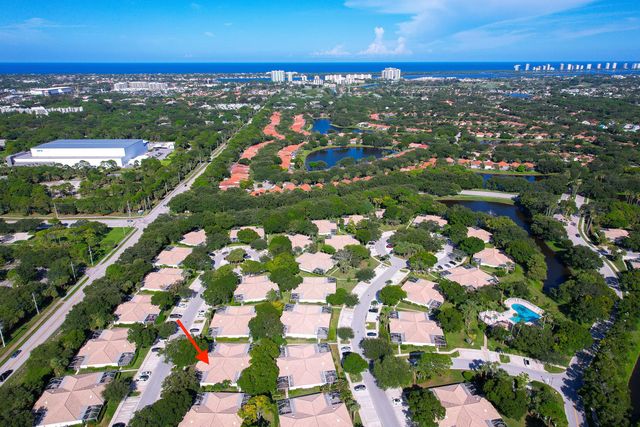 2301 PIN OAK Court, Palm Beach Gardens, FL 33410