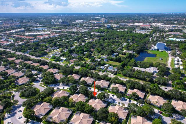 2301 PIN OAK Court, Palm Beach Gardens, FL 33410