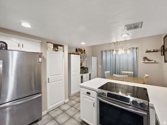 1847 E 5750 S, South Ogden, UT 84403