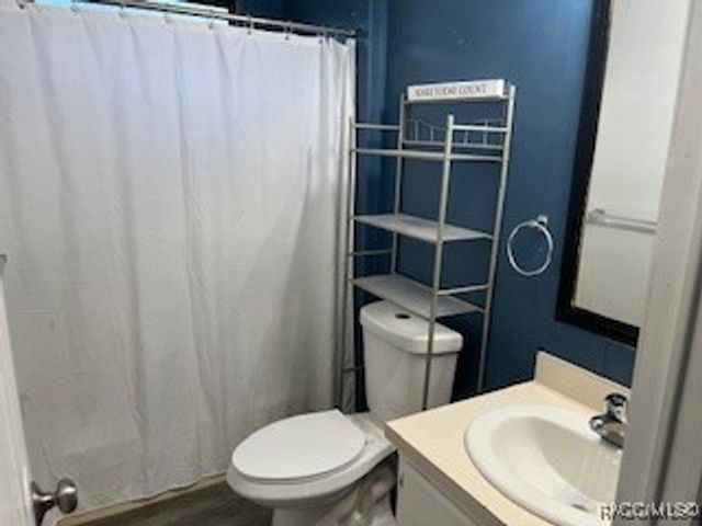 17511 Carthage Avenue, Spring Hill, FL 34610