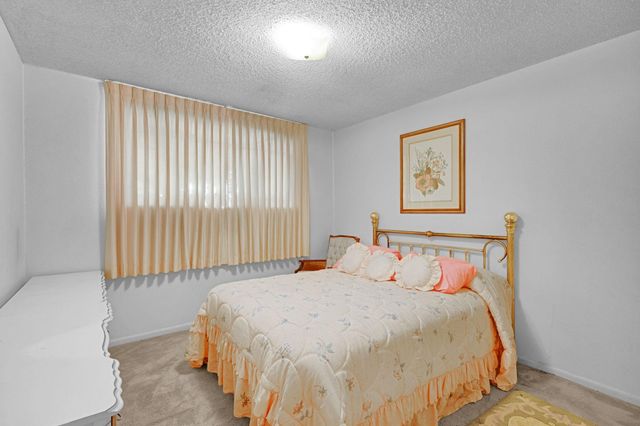 6907 Krause Drive, Houston, TX 77489