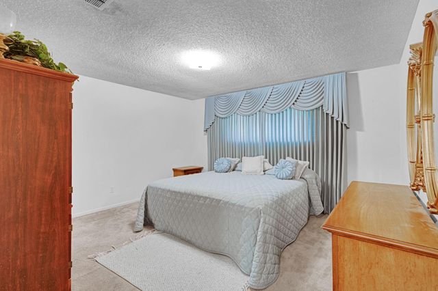 6907 Krause Drive, Houston, TX 77489