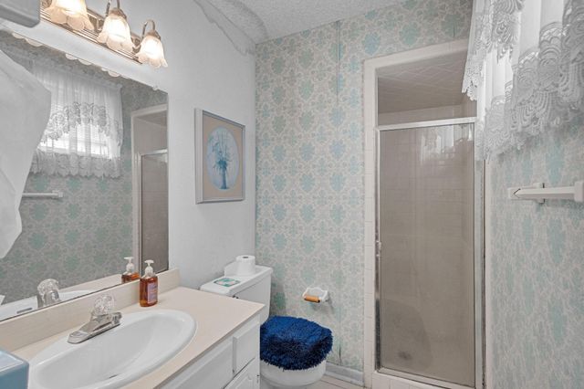 6907 Krause Drive, Houston, TX 77489