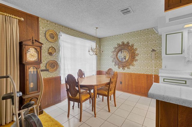 6907 Krause Drive, Houston, TX 77489