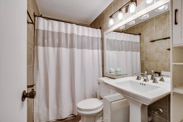 11901 Swearingen DR 4, Austin, TX 78758