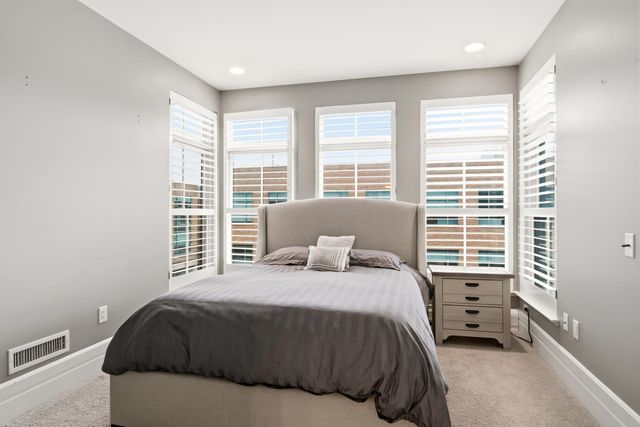 141 Rivers Edge Drive 307, Traverse City, MI 49684