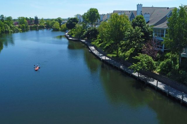 141 Rivers Edge Drive 307, Traverse City, MI 49684