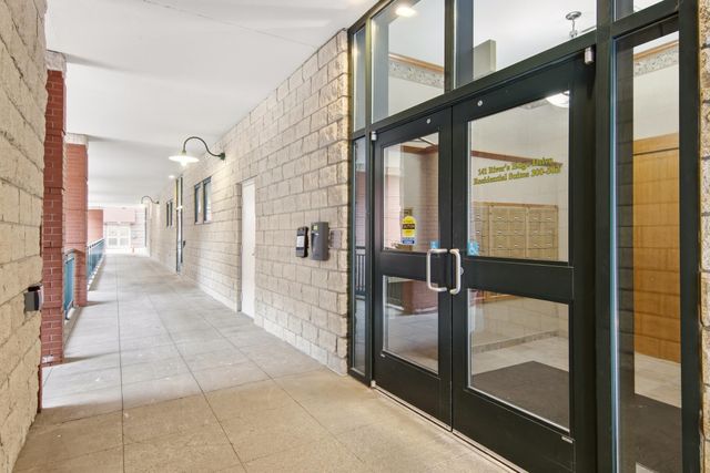 141 Rivers Edge Drive 307, Traverse City, MI 49684