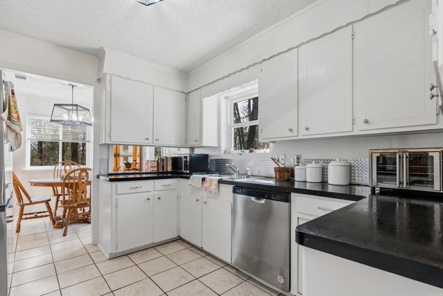 1215 Mary Drive, Glenwood, AR 71943