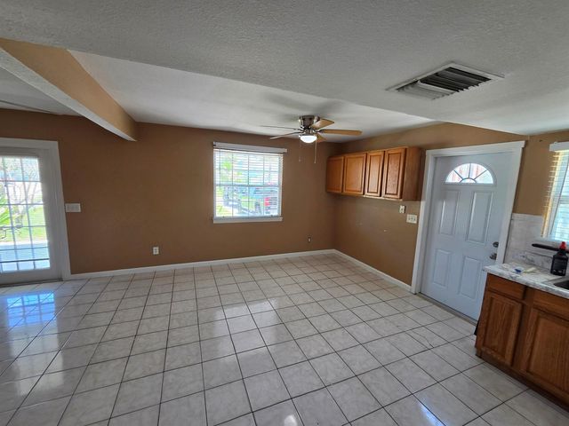 337 Hernando Street, Fort Pierce, FL 34949