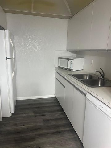 3402 Bimini Lane E2, Coconut Creek, FL 33066