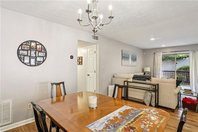 2901 Lenox Road NE 502, Atlanta, GA 30324