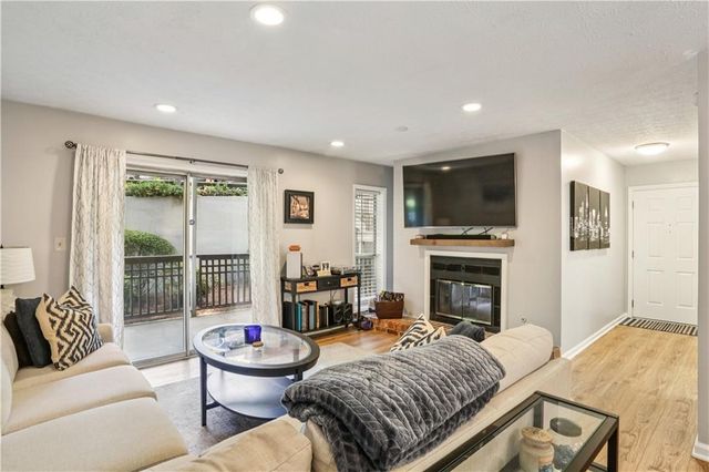 2901 Lenox Road NE 502, Atlanta, GA 30324