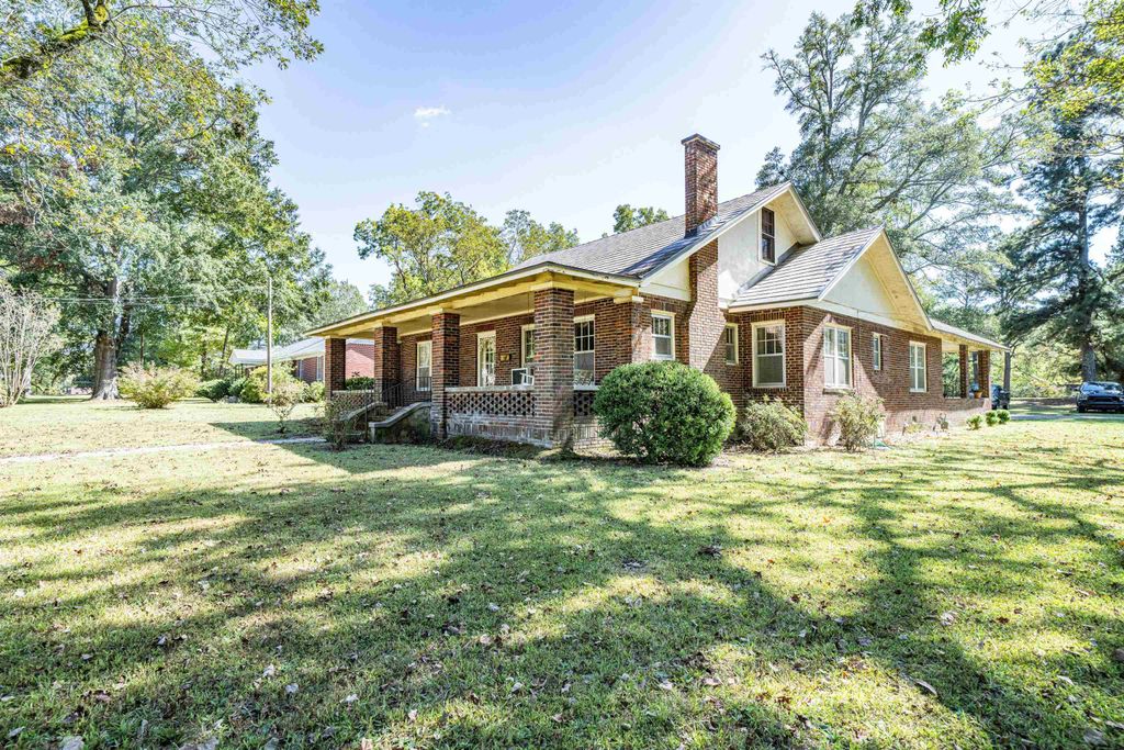 307 CHURCH ST, Somerville, TN 38068