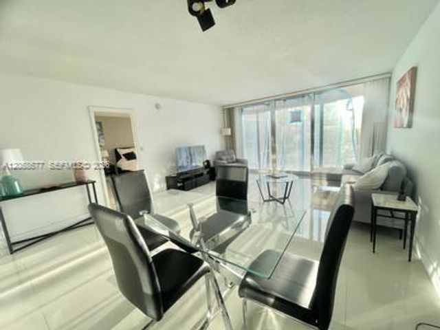 2030 S Ocean Drive 903, Hallandale Beach, FL 33009