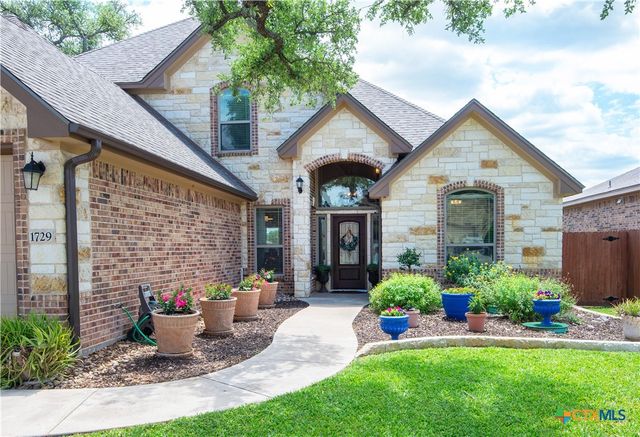 1729 Yturria Drive, Belton, TX 76513
