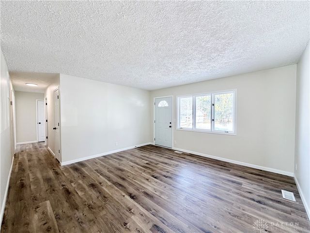 1243 Klose Avenue, New Carlisle, OH 45344