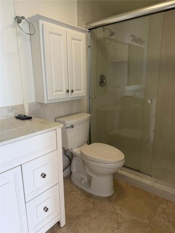 1200 N Fort Lauderdale Beach Blvd 605, Fort Lauderdale, FL 33304