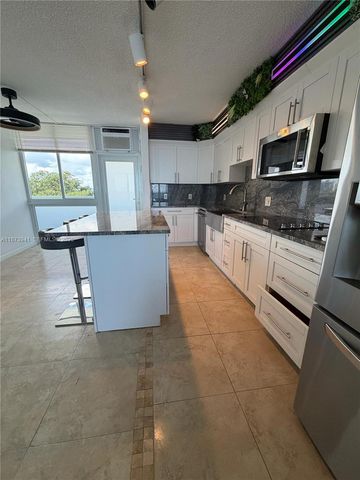 1200 N Fort Lauderdale Beach Blvd 605, Fort Lauderdale, FL 33304