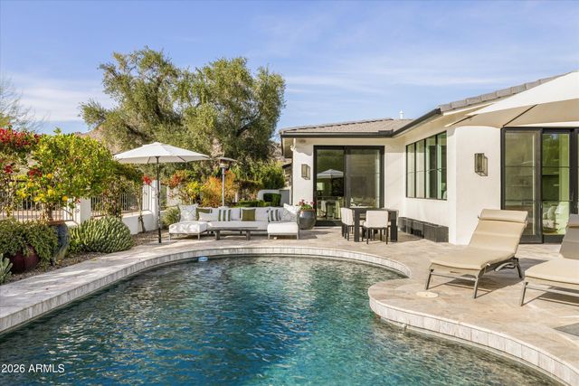 5635 E LINCOLN Drive 33, Paradise Valley, AZ 85253