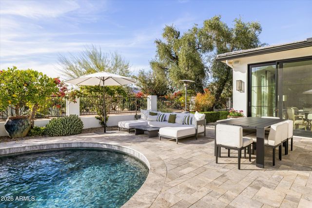 5635 E LINCOLN Drive 33, Paradise Valley, AZ 85253